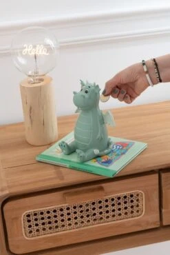 Tirelire Dragon Résine Vert Menthe Drago H 18 Cm 9 Tirelire Dragon Résine Vert Menthe Drago H 18 Cm -Maison Eclat Boutique tirelire dragon resine vert menthe drago h 18 cm 5400924161927 1339877