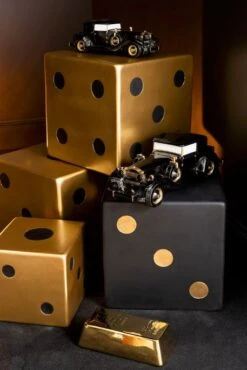 Voiture Ancienne Résine Noire Dorée Ysarg 2 -Maison Eclat Boutique voiture ancienne resine noire doree ysarg 5415203954657 352960